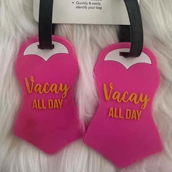 American Tourister Pink Swimsuit Luggage Tag Set - Picture 2 of 7